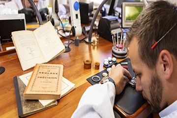 成都江诗丹顿手表官方售后维修服务店在哪