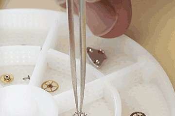 成都江诗丹顿表更换电池